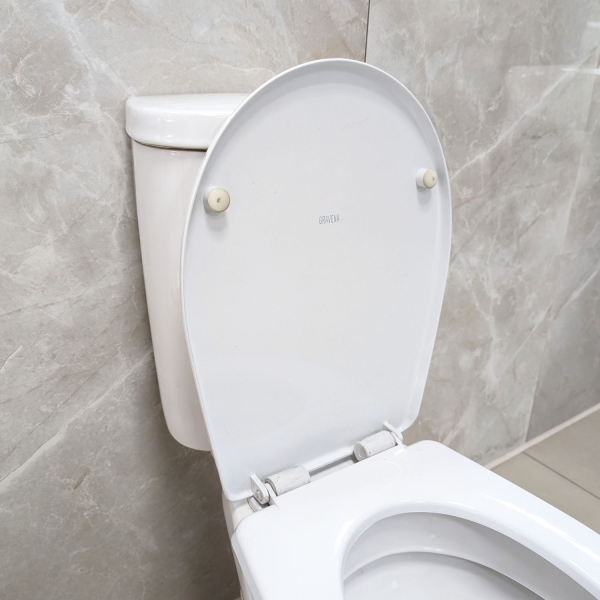 Gravena White Magic Close Couple Toilet With Regular Close Seat