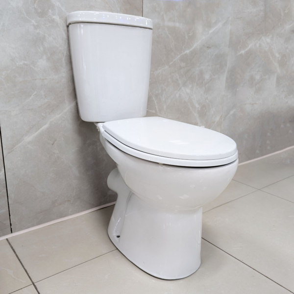 Gravena White Magic Close Couple Toilet With Regular Close Seat